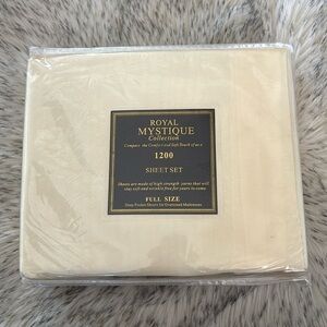 ✨2/$60✨ NWT Royal Mystique Collection 1200 Elegance Full Size Bed Set